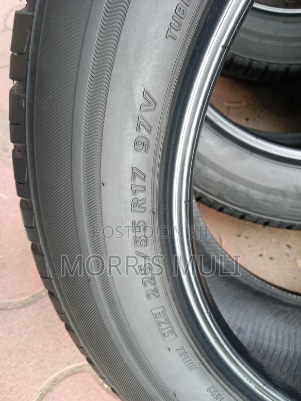 225/55r17 Bridgestone