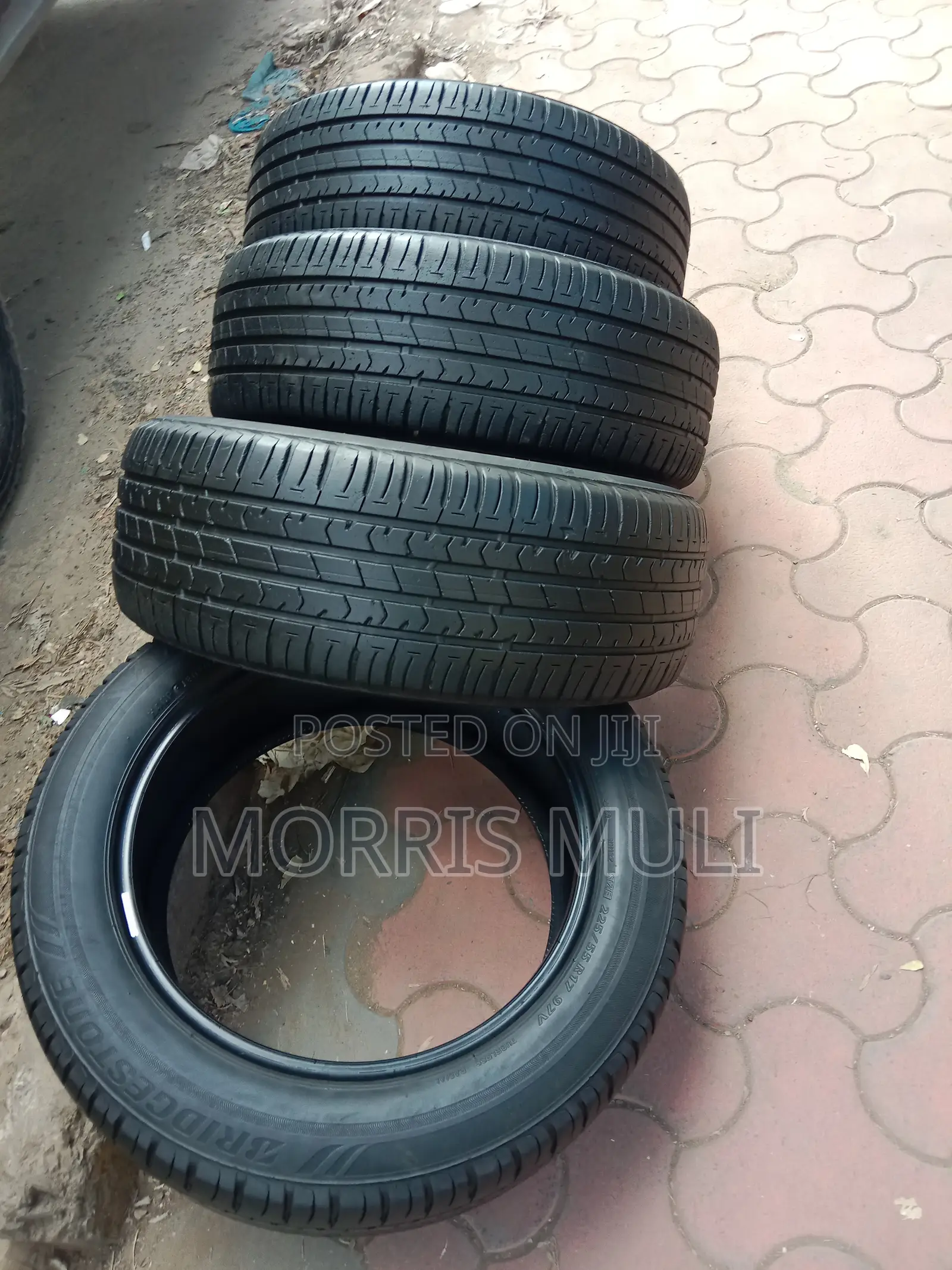 225/55r17 Bridgestone