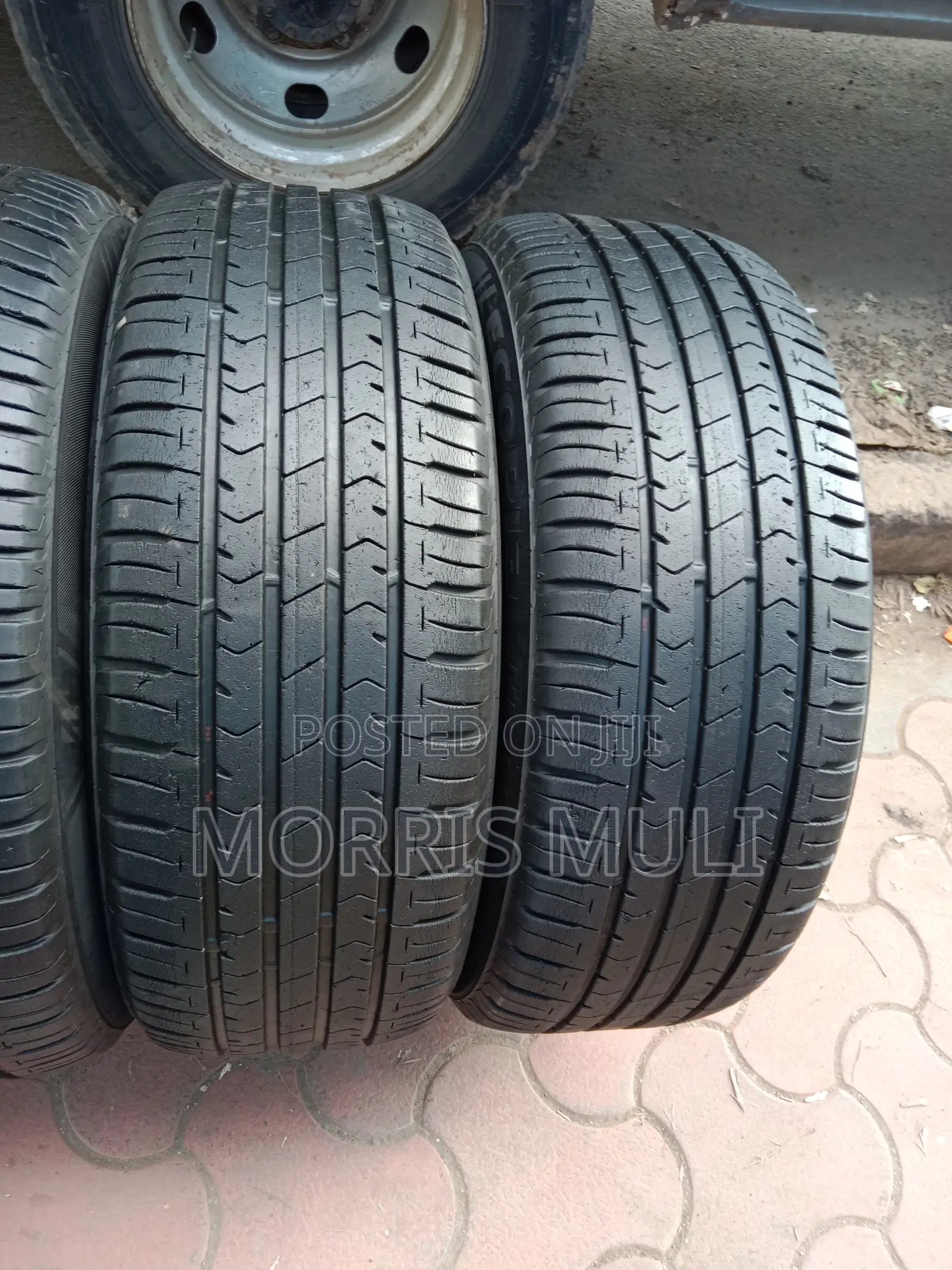 225/55r17 Bridgestone
