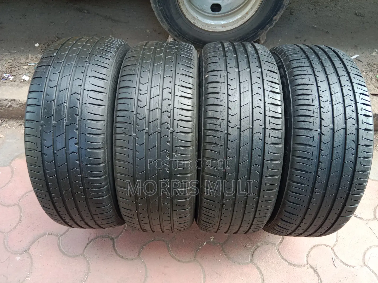225/55r17 Bridgestone