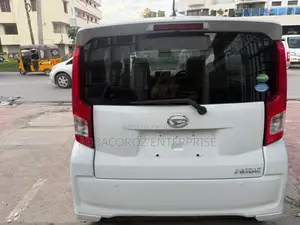 Daihatsu Move 2019 White