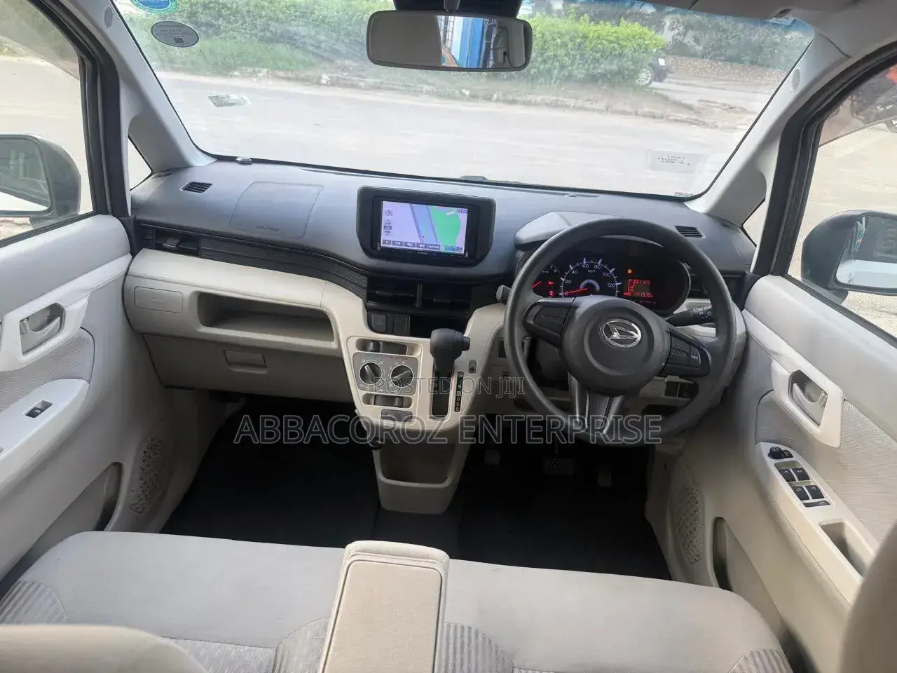 Daihatsu Move 2019 White