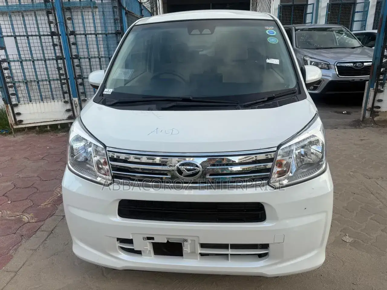 Daihatsu Move 2019 White