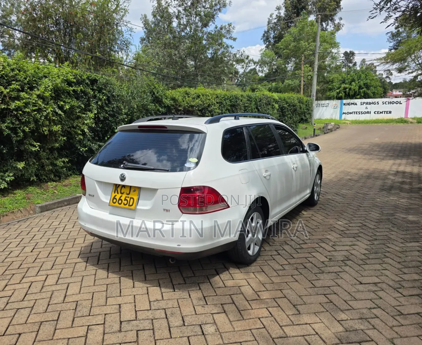 Volkswagen Golf 2010 White
