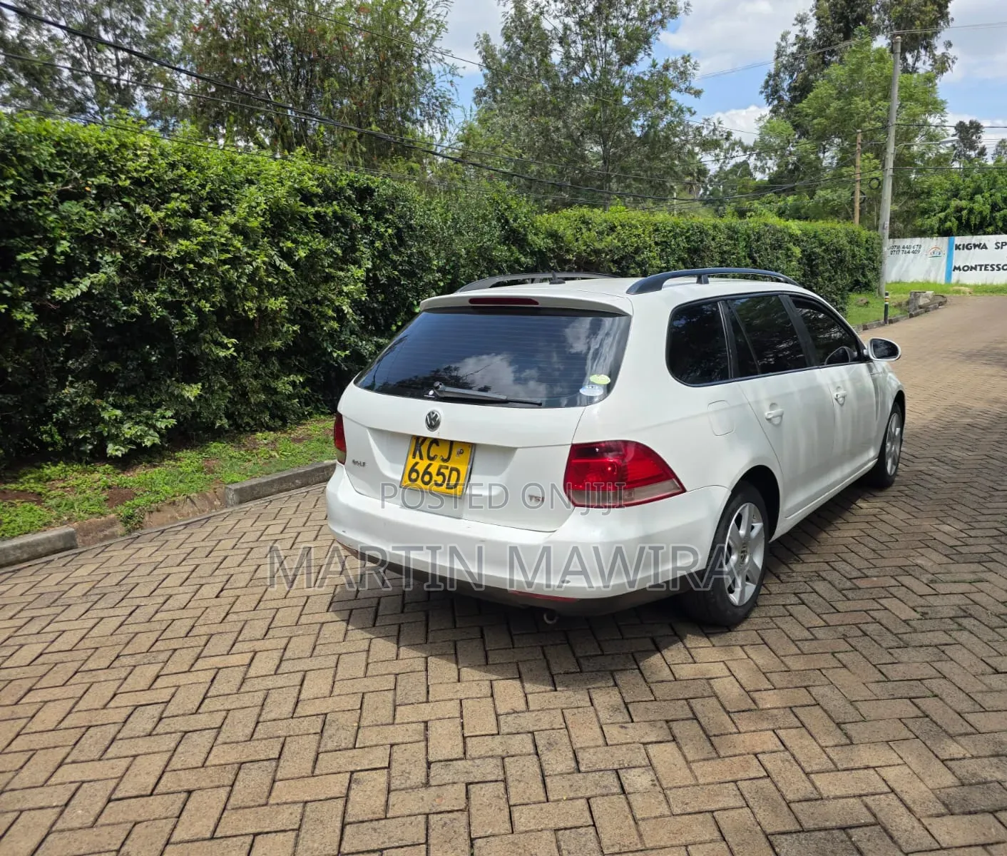 Volkswagen Golf 2010 White