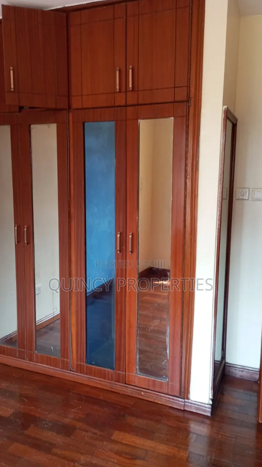 3bdrm Apartment in Ruaka for rent