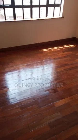3bdrm Apartment in Ruaka for rent