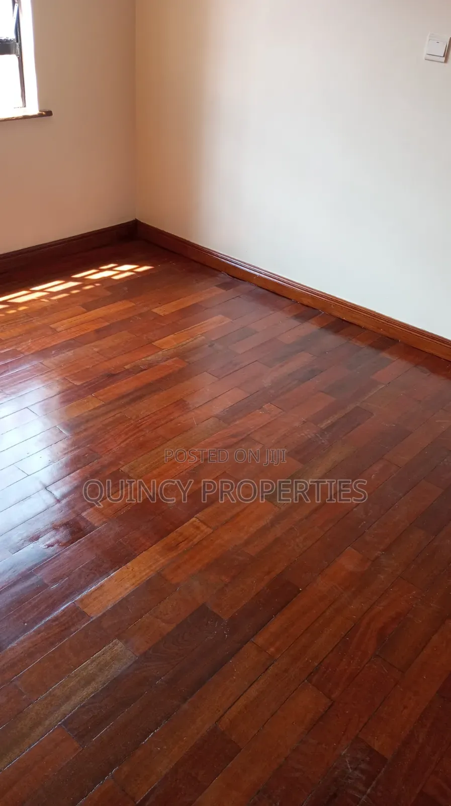 3bdrm Apartment in Ruaka for rent