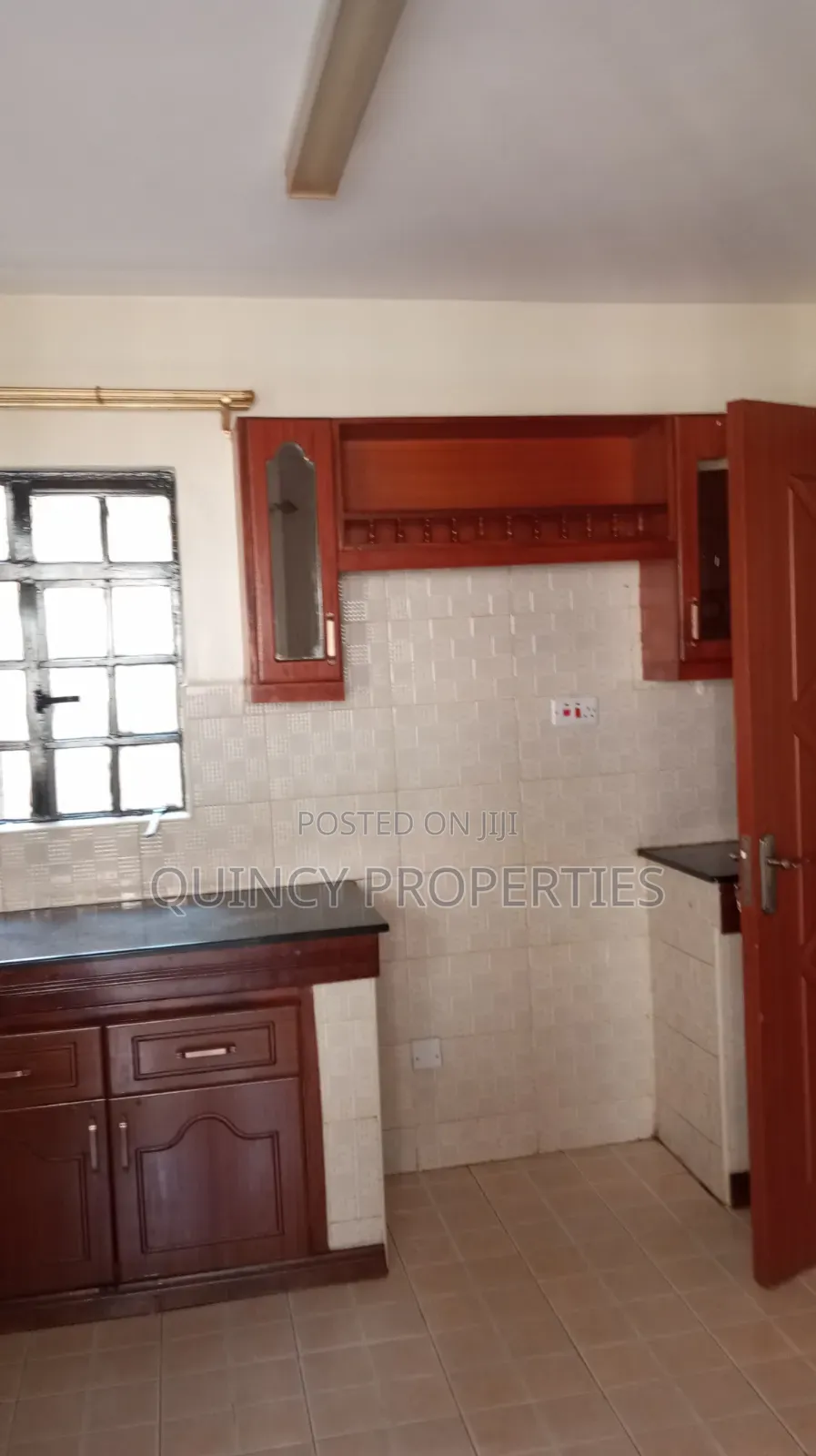 3bdrm Apartment in Ruaka for rent