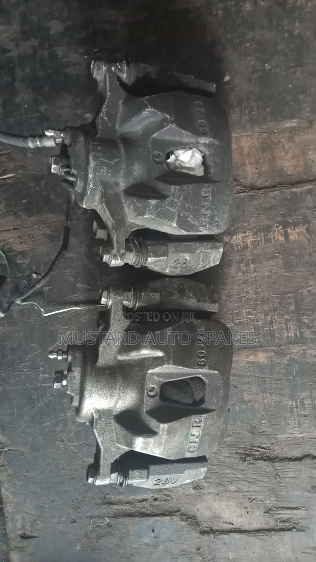 Brake Caliper for Toyota Hilux Revo