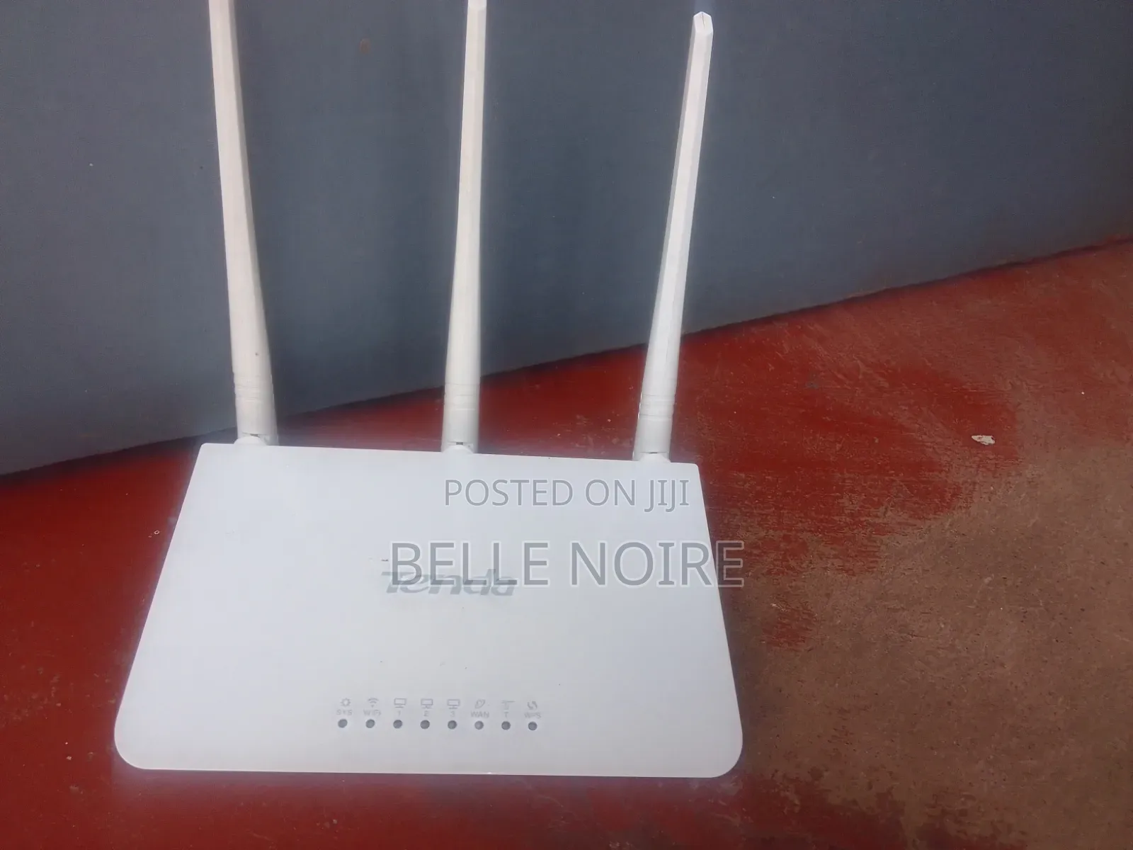 Tenda Router