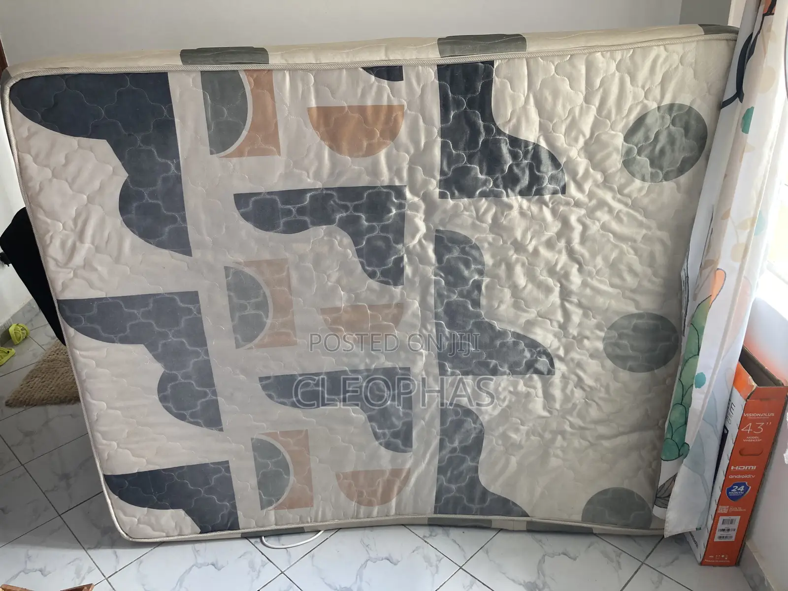 Box Bed and Mattress