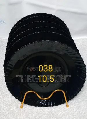 Black Plate Round