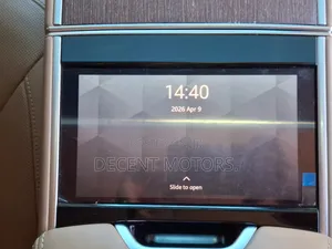 Land Rover Range Rover Vogue 2023 Silver