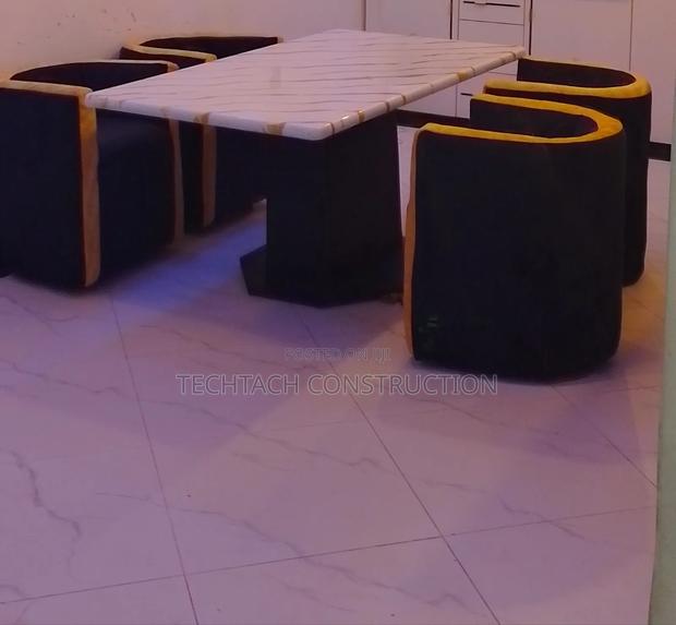 Dining Table on Quick Sale