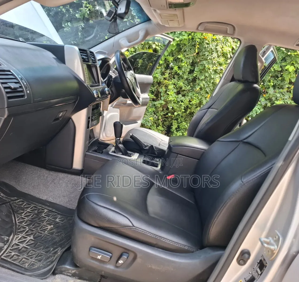 Toyota Land Cruiser Prado 3.0 TD 2010 Silver