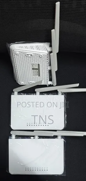 Tenda F3 (Unboxed)