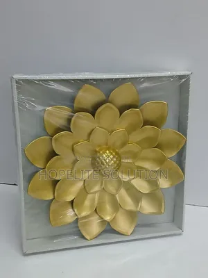 *Decorative Wall Hanging Frame Art/ Mirror