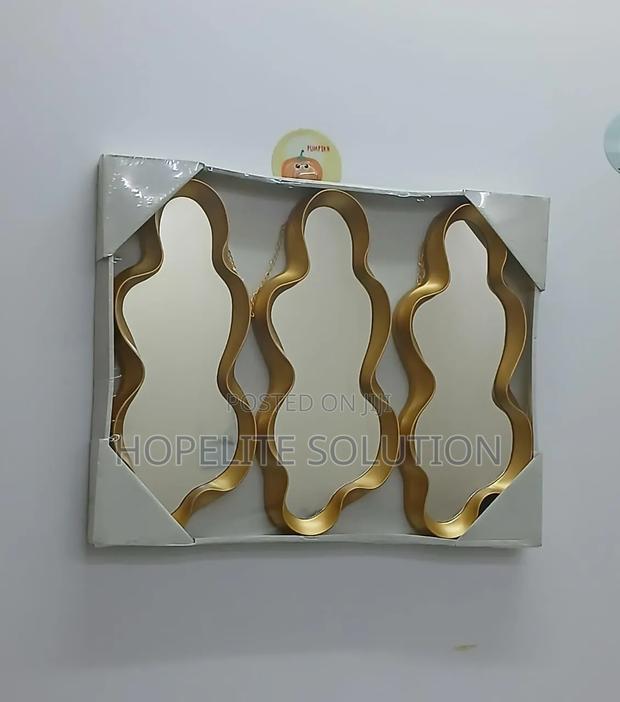 3 in 1 Pieces Decorative Wall Hanging Mirrors* - thumbnail 2
