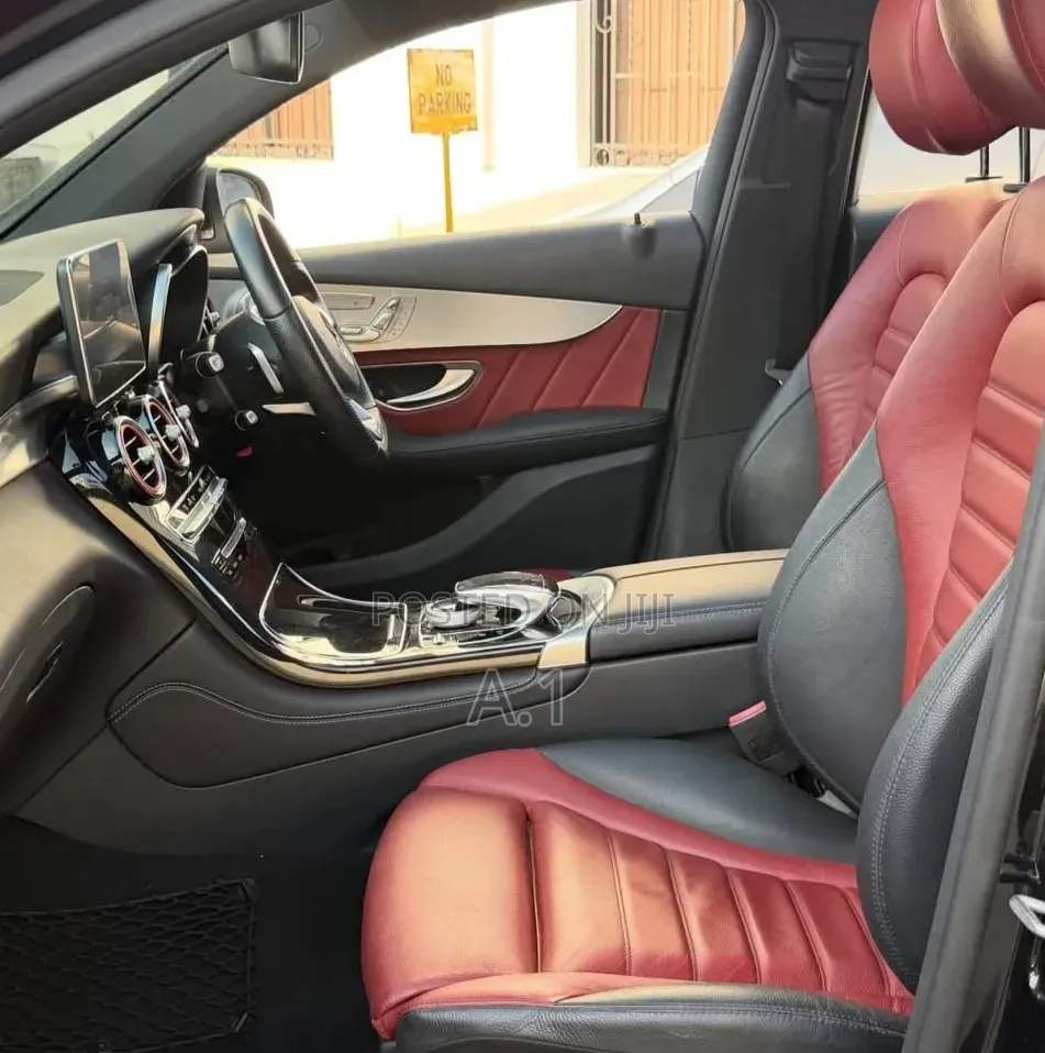 Mercedes-Benz GLC-Class 2019 Black