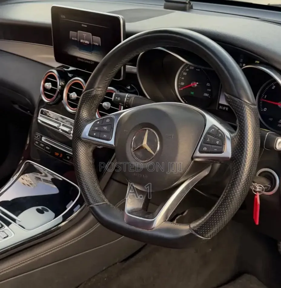 Mercedes-Benz GLC-Class 2019 Black
