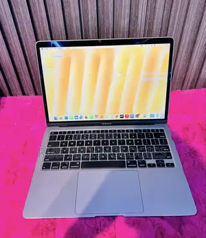 Laptop Apple MacBook Air 2020 16GB Intel Core i7 SSD 256GB