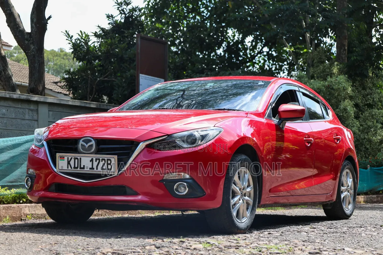 Mazda Axela 2016 Red