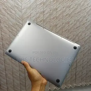 Laptop Apple MacBook Air 2020 16GB Intel Core i7 SSD 256GB