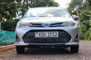 Toyota Axio 2018 Silver