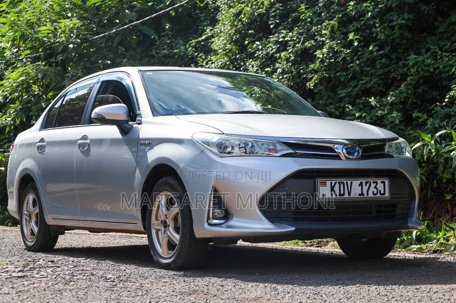 Toyota Axio 2018 Silver
