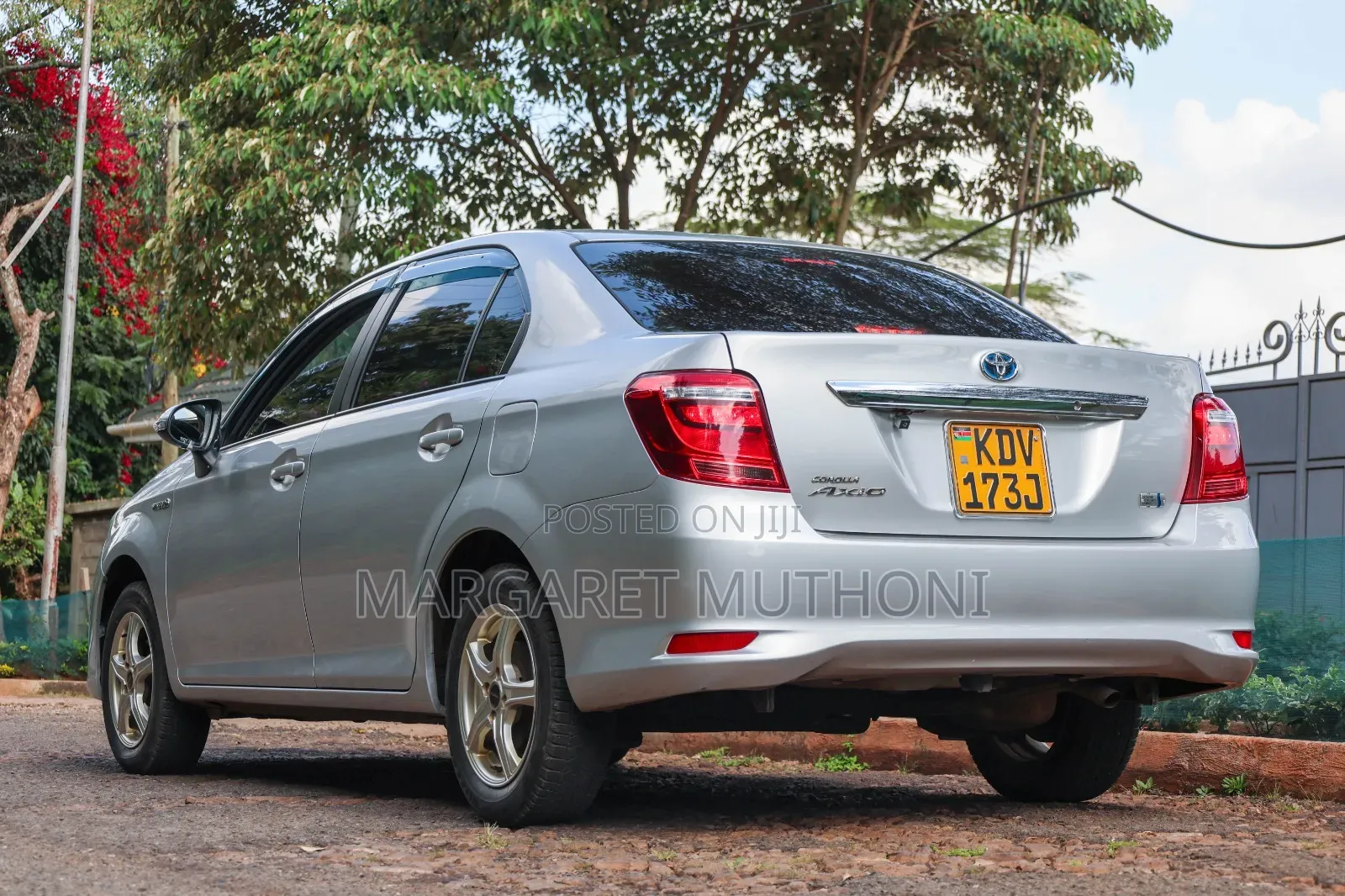 Toyota Axio 2018 Silver