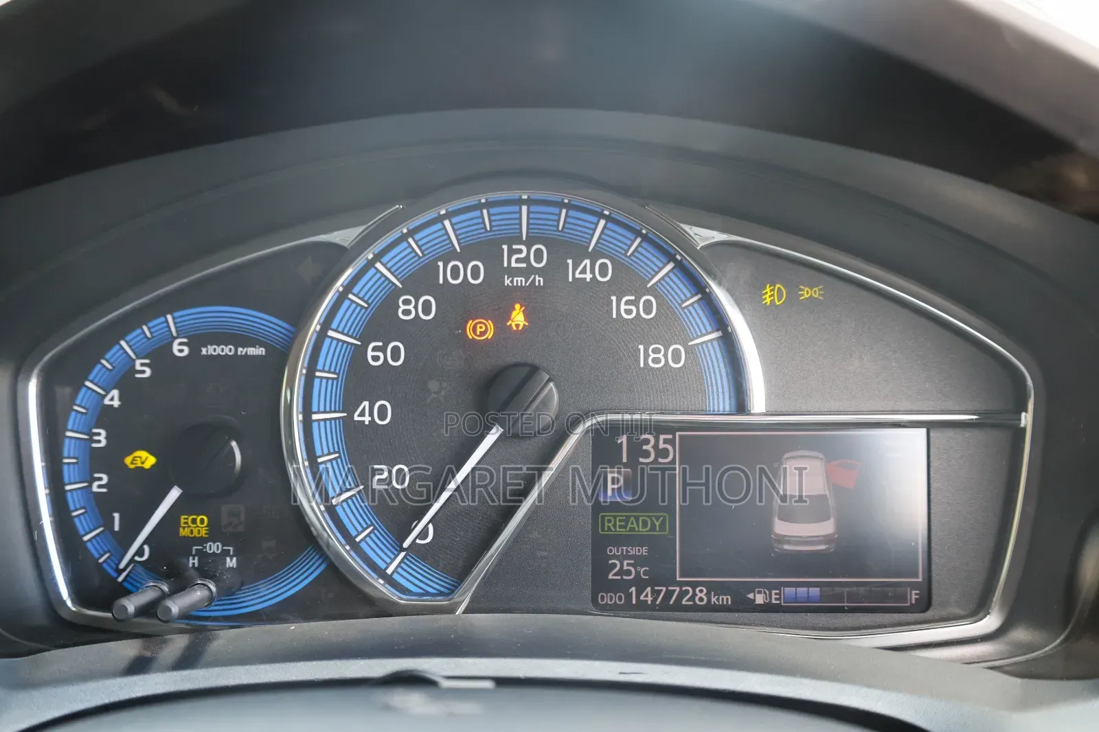 Toyota Axio 2018 Silver