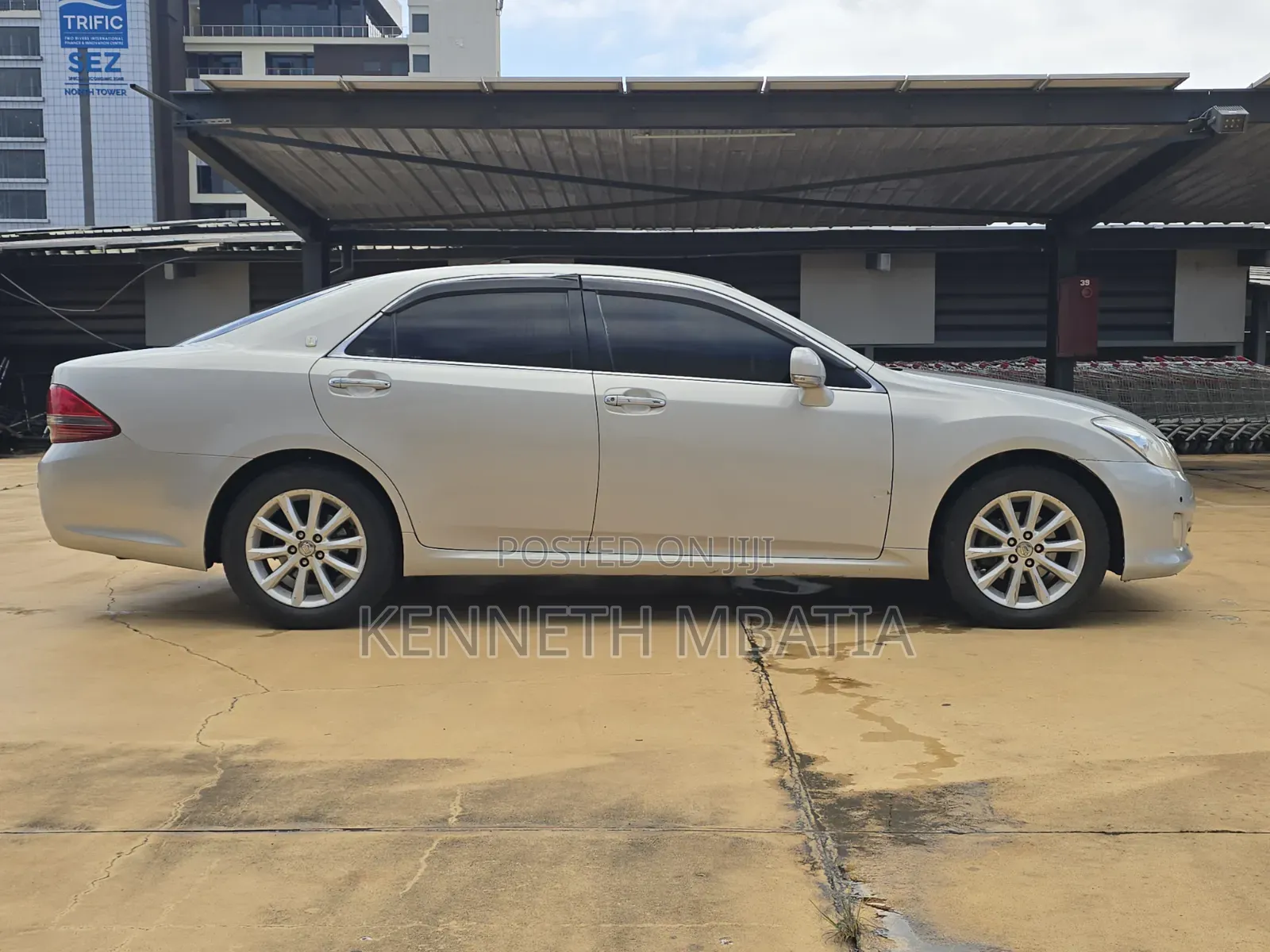 Toyota Crown 2008 Silver