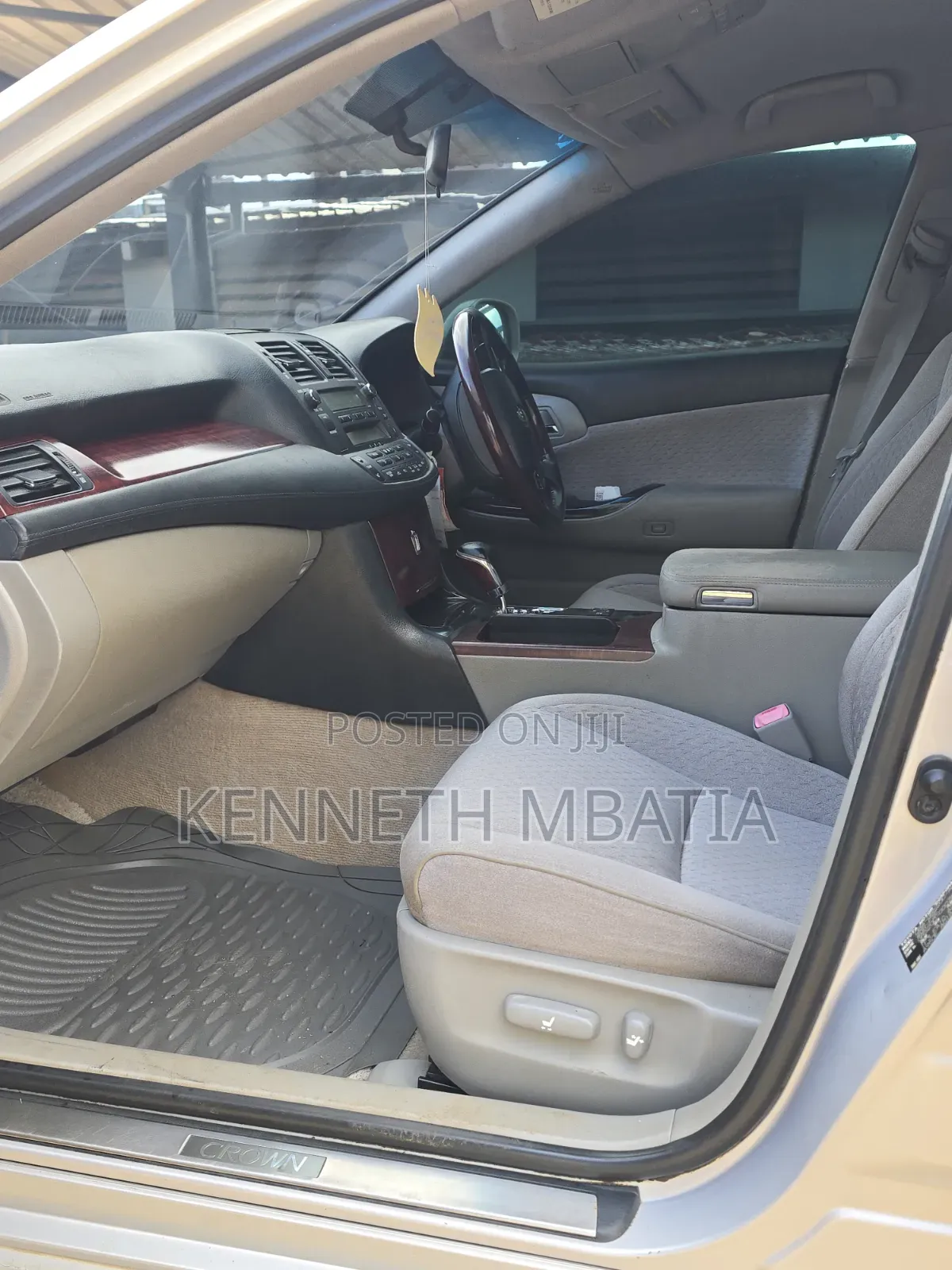Toyota Crown 2008 Silver