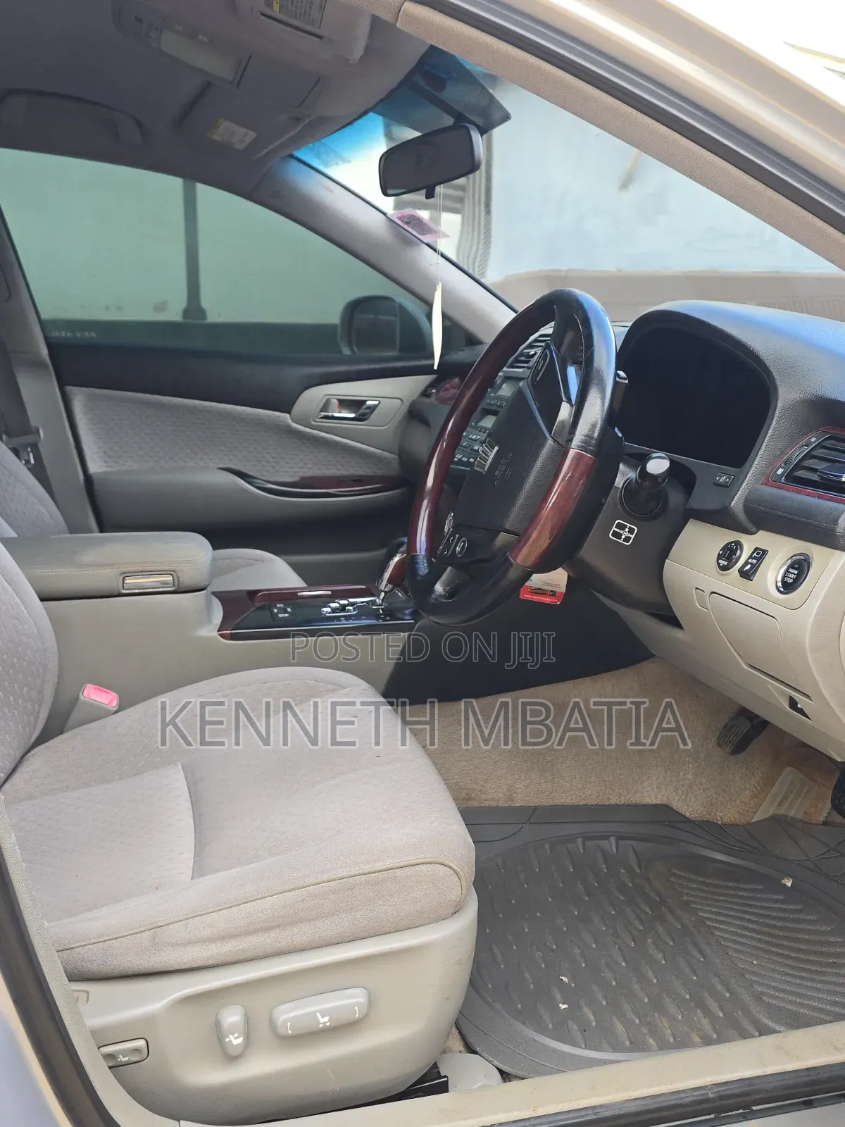 Toyota Crown 2008 Silver