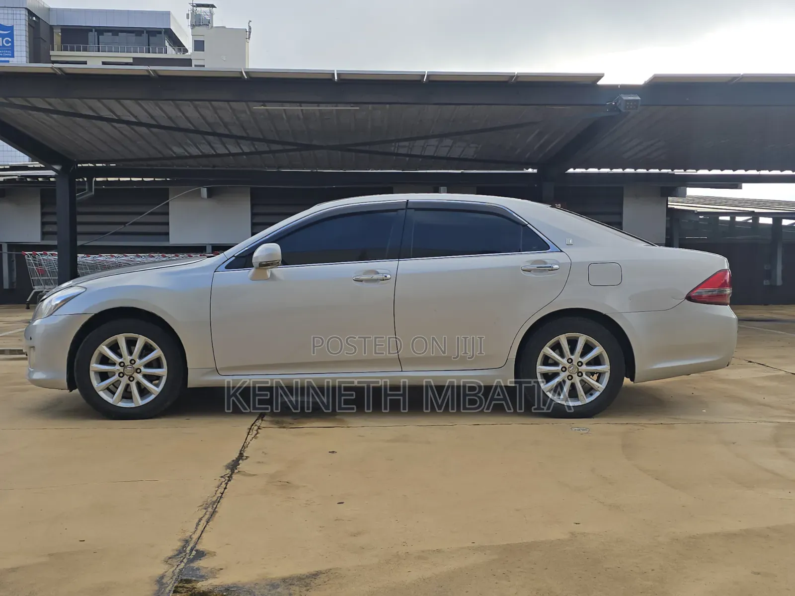 Toyota Crown 2008 Silver