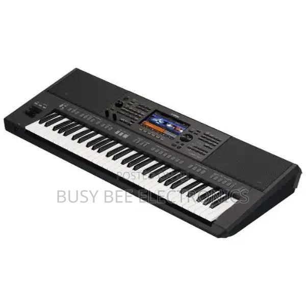 Yamaha PSR-Sx720 Keyboard