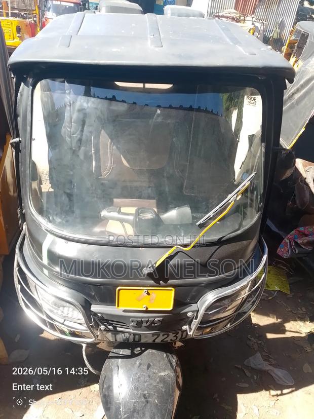 TVS 2025 Black