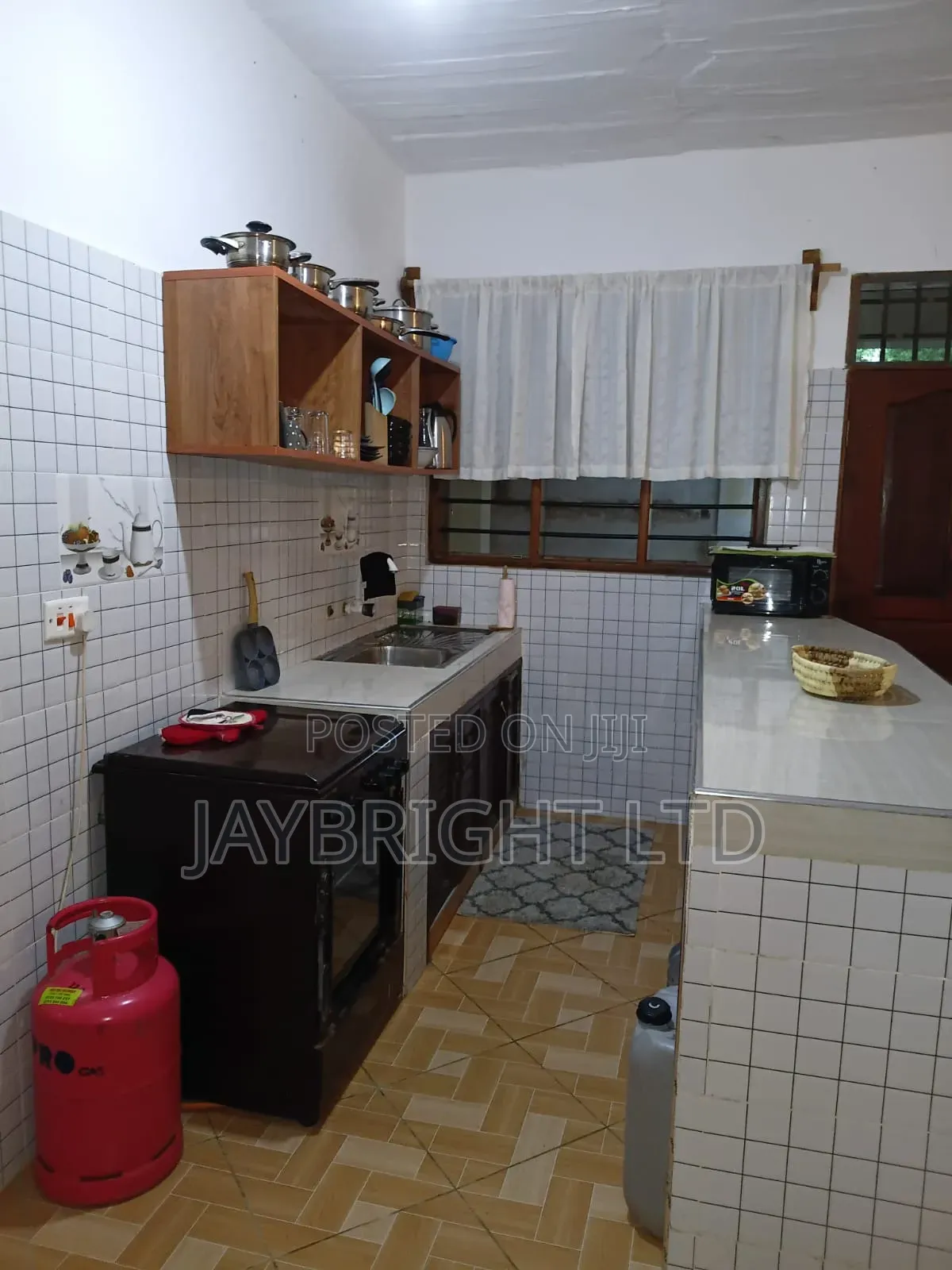 Airbnb Diani, Trade Winds Beach Posta. Near Letarresse Retstaurant