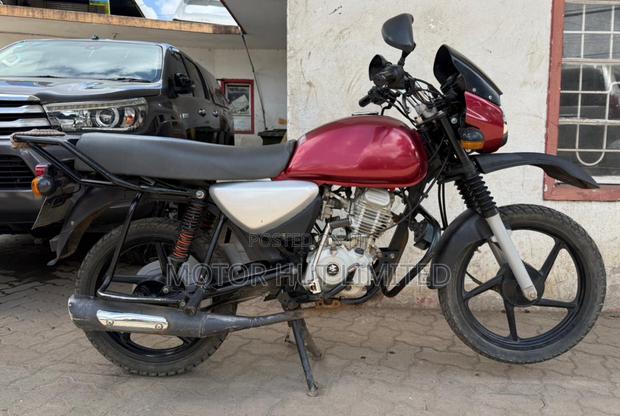 Bajaj Boxer 2021 Red