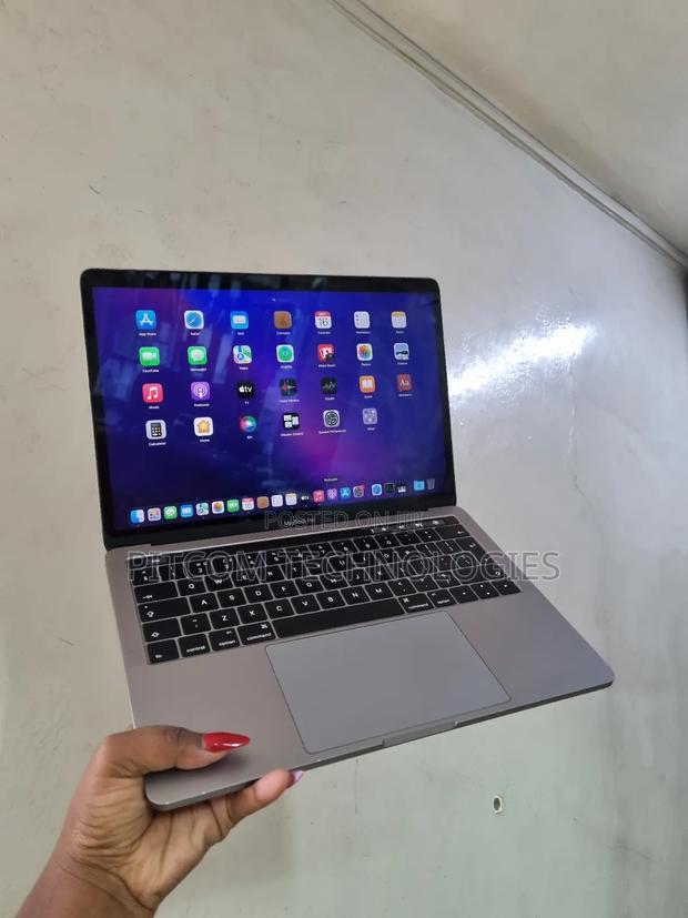 Laptop Apple MacBook 2016 8GB Intel Core i5 SSD 256GB