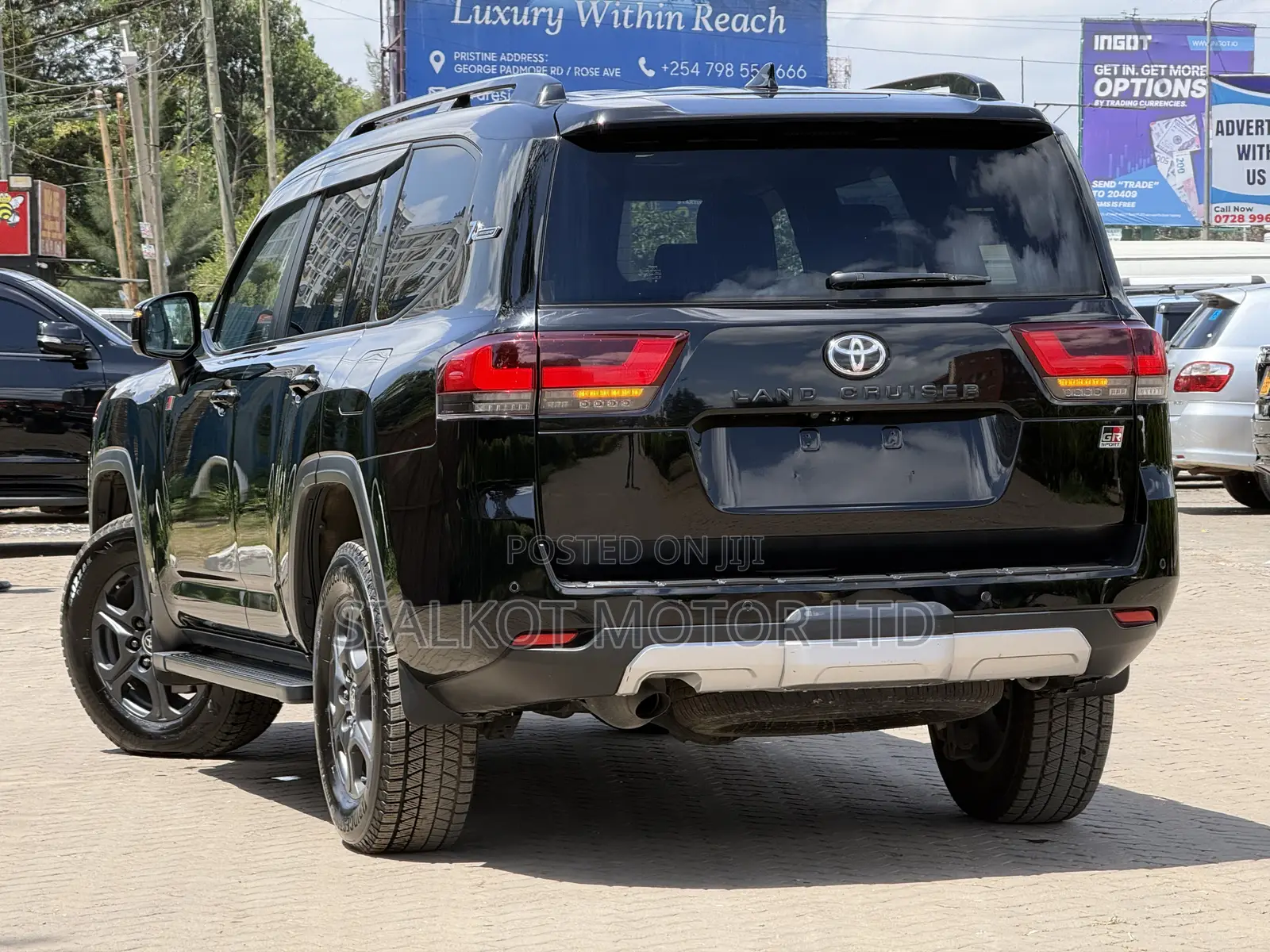 Toyota Land Cruiser 2023 Black