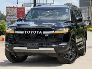 Toyota Land Cruiser 2023 Black