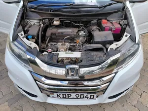 Honda Odyssey 2.4 G 2WD (8 seater) 2016 White