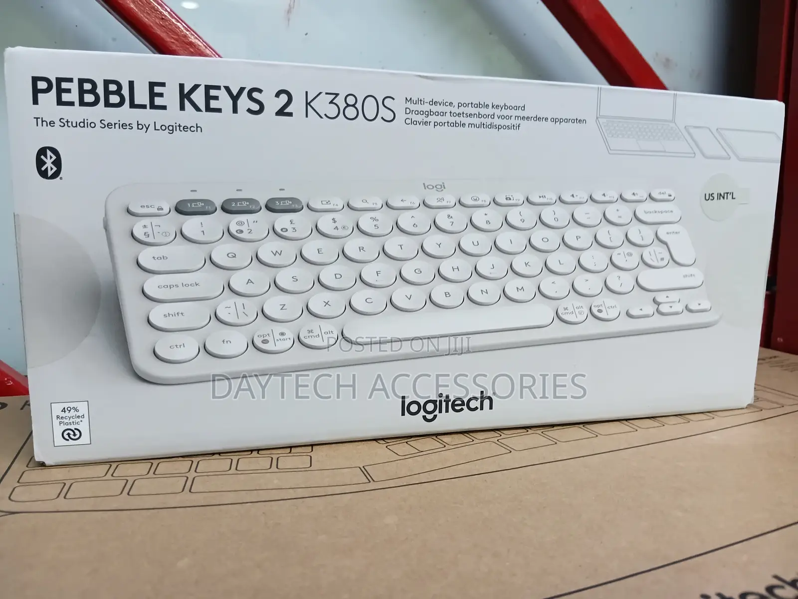 Logitech Pebble Keys 2 K380s Wireless Keyboard in White