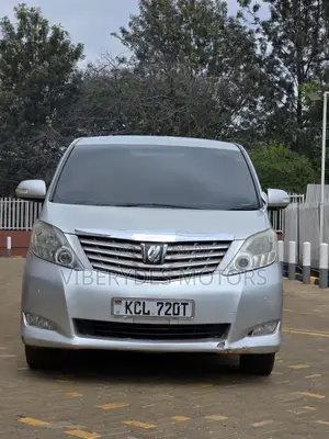 Toyota Alphard 2010 Silver