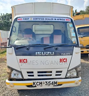 Isuzu NKR Yom 2018 White