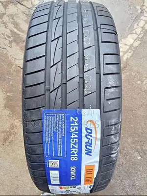 215/45zr18 Durun