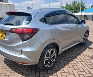 Honda Vezel 2018 Gray