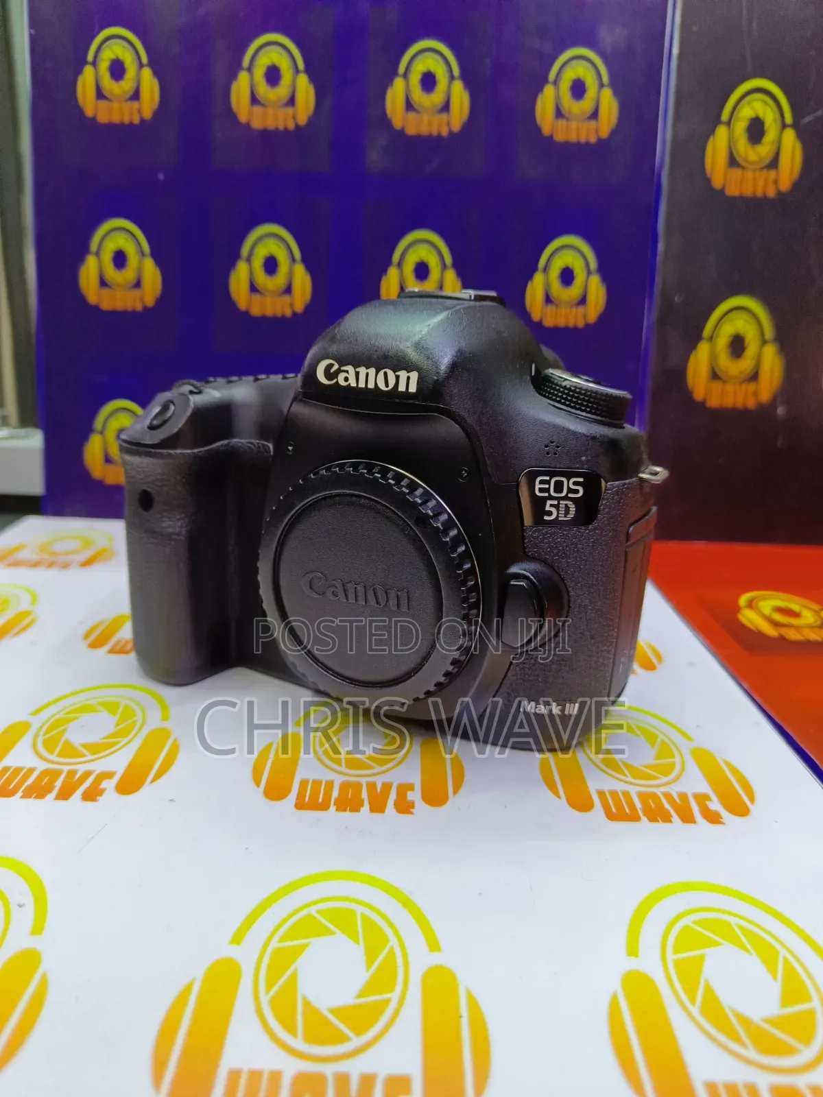 Canon 5d Mark Iii Camera -Mint Condition and Works Perfect